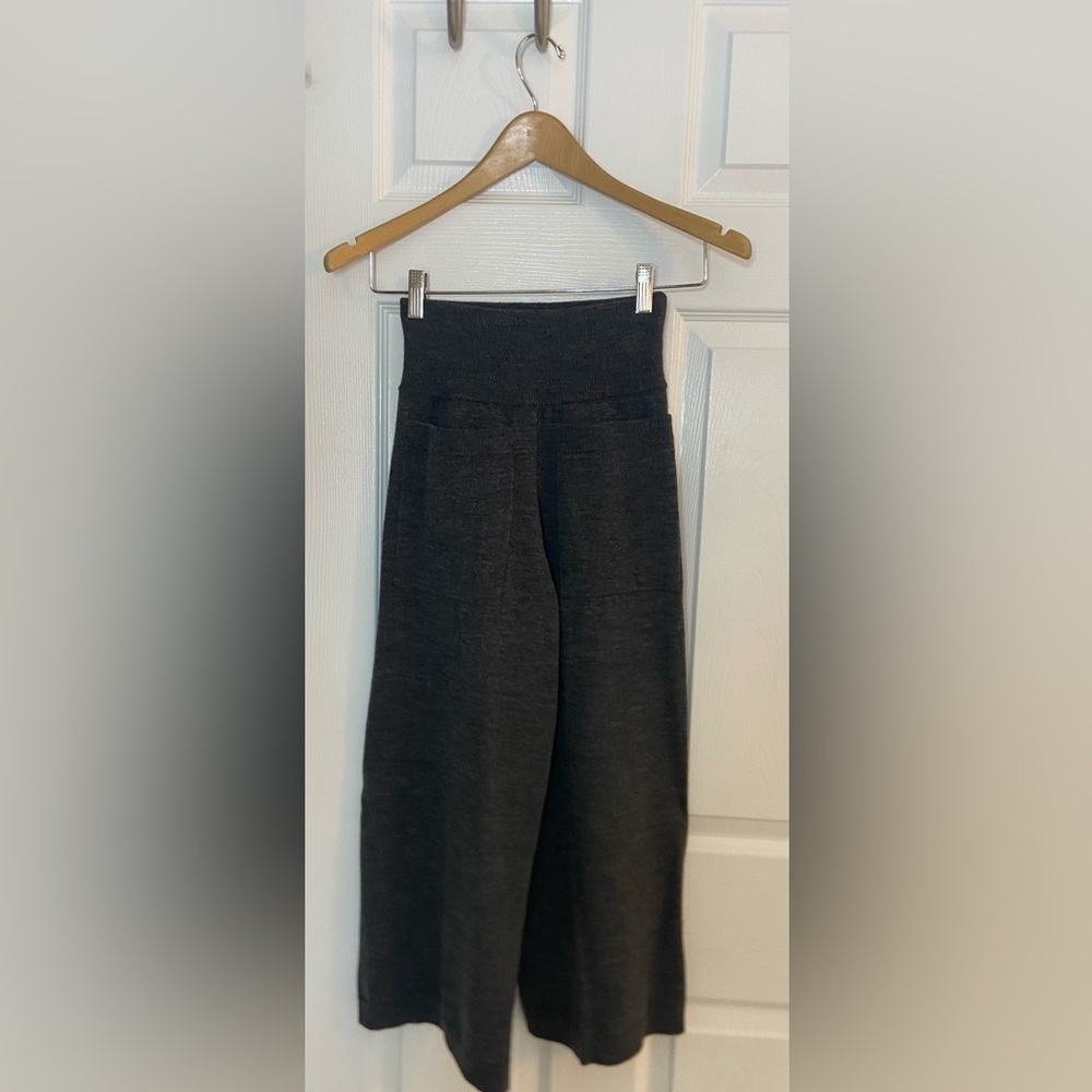 WIDE LEG WOOL GAUCHO PANTS